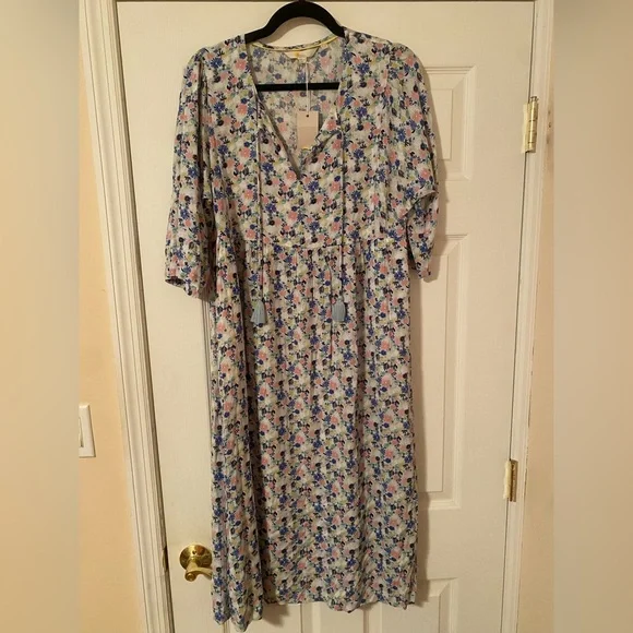 NWT Boden Light Blue Floral Print Women's Dress Size 6R - Picture 2 of 8